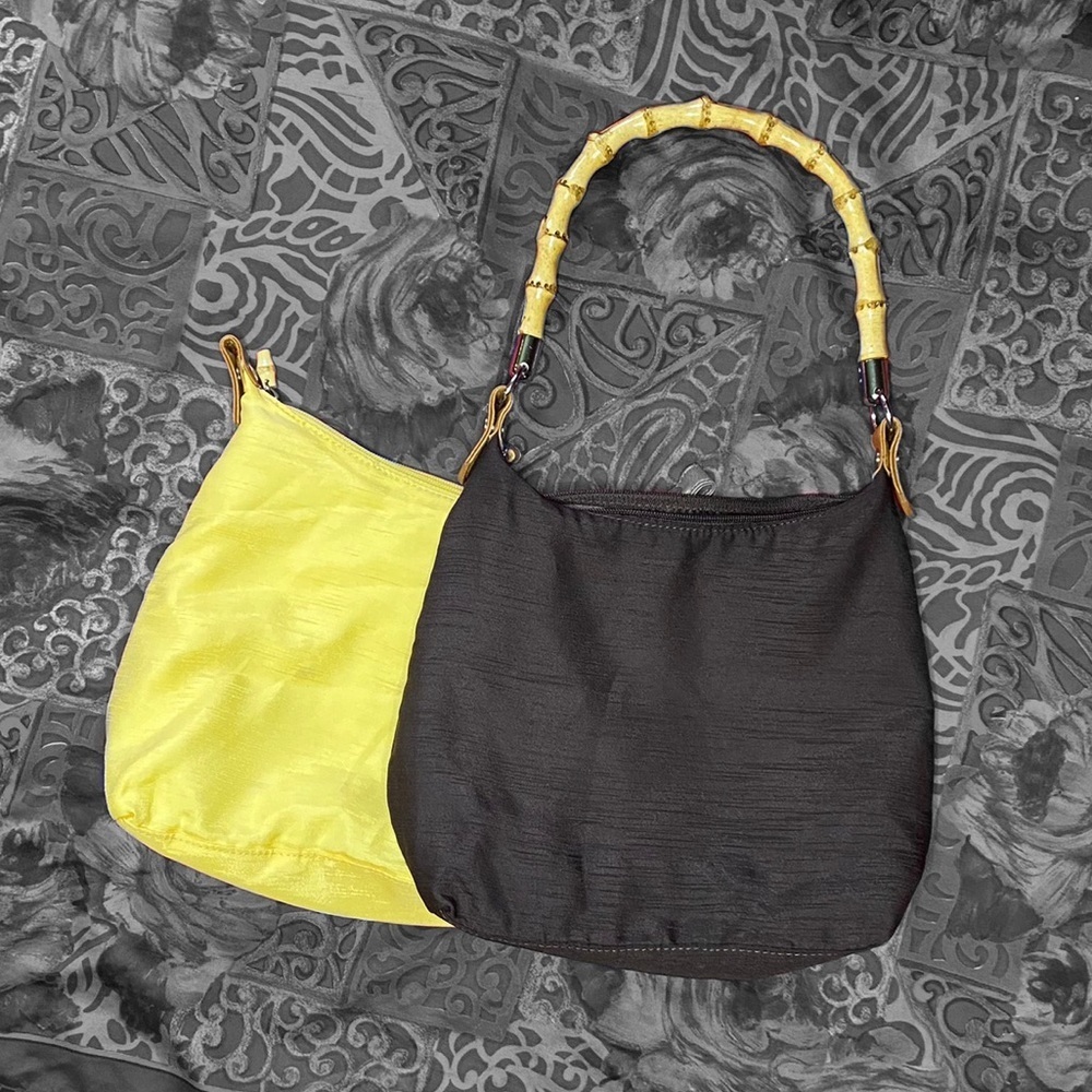 Vintage avon bags 🖤